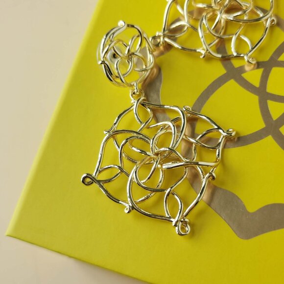 Kendra Scott Gold Kelly Statement Earrings Intricate Design with Dust Bag - Picture 2 of 3